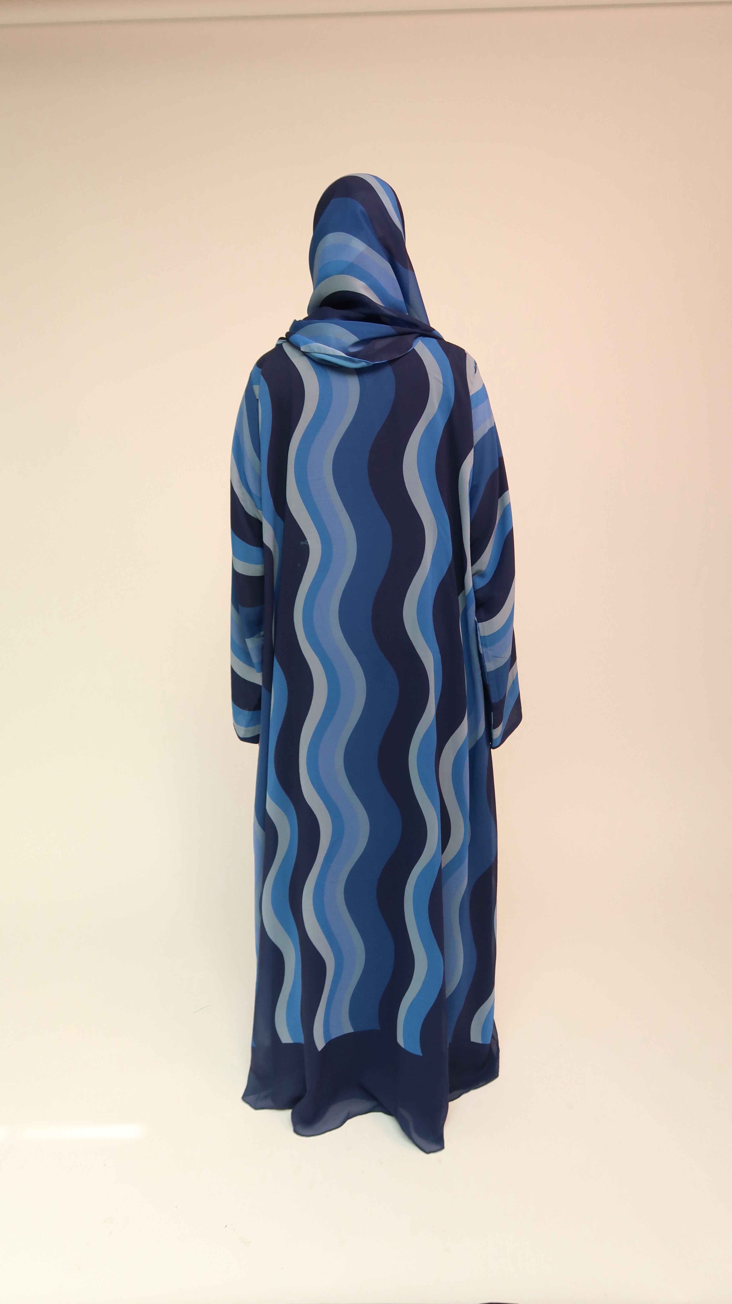 موج | Mawj - Blue Wavy