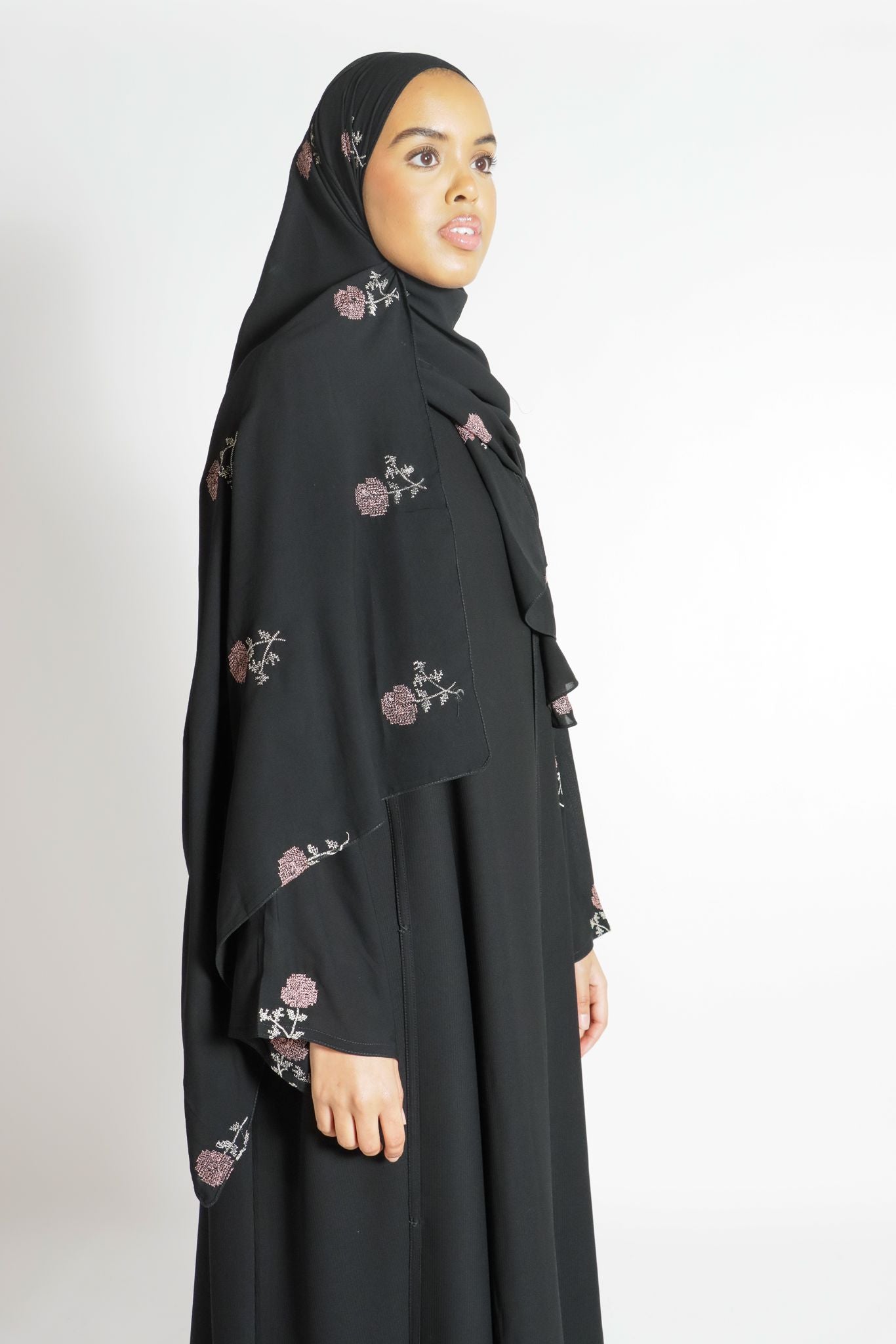 لينا | Lina - Maroon