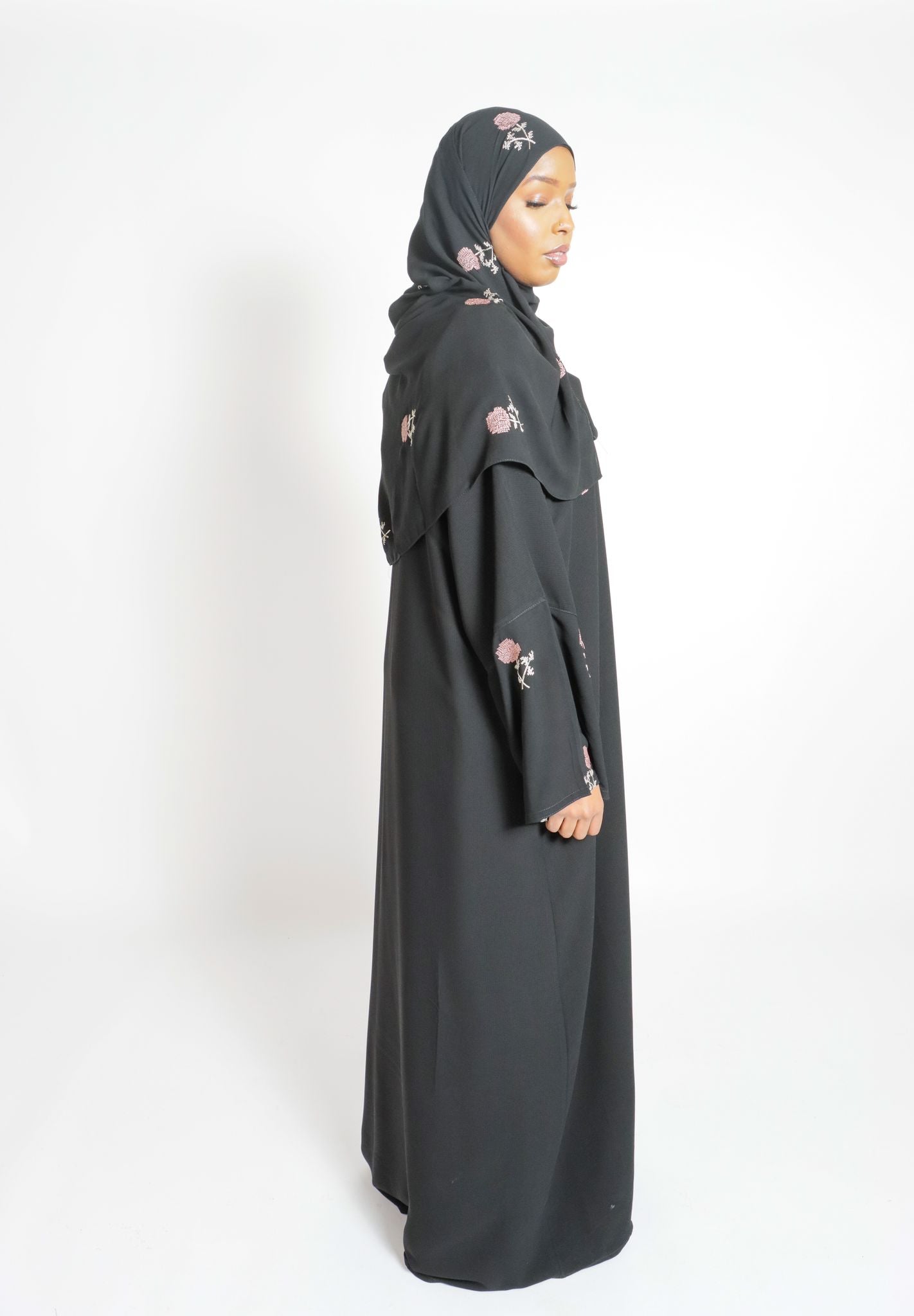 لينا | Lina - Maroon