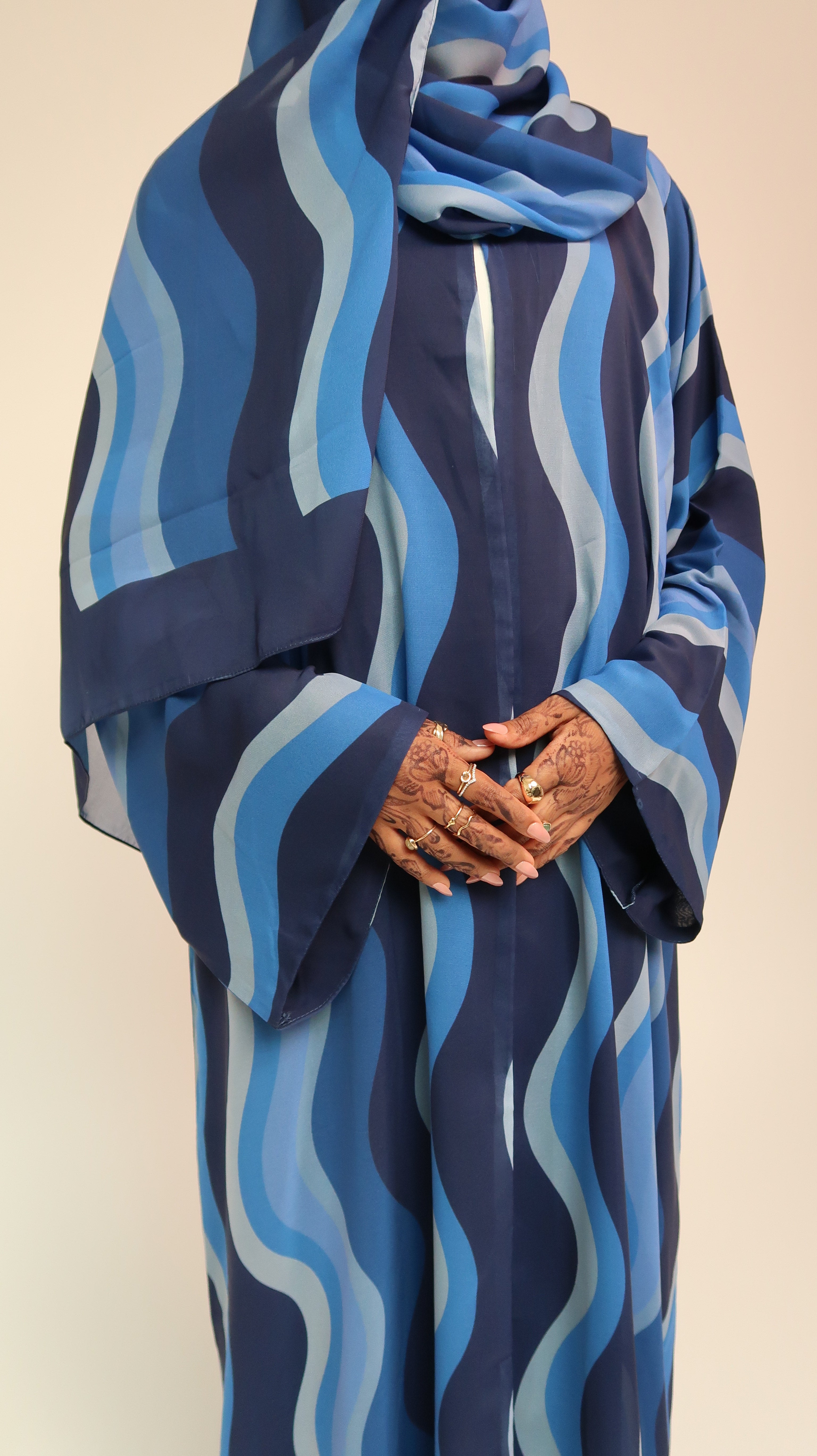 موج | Mawj - Blue Wavy