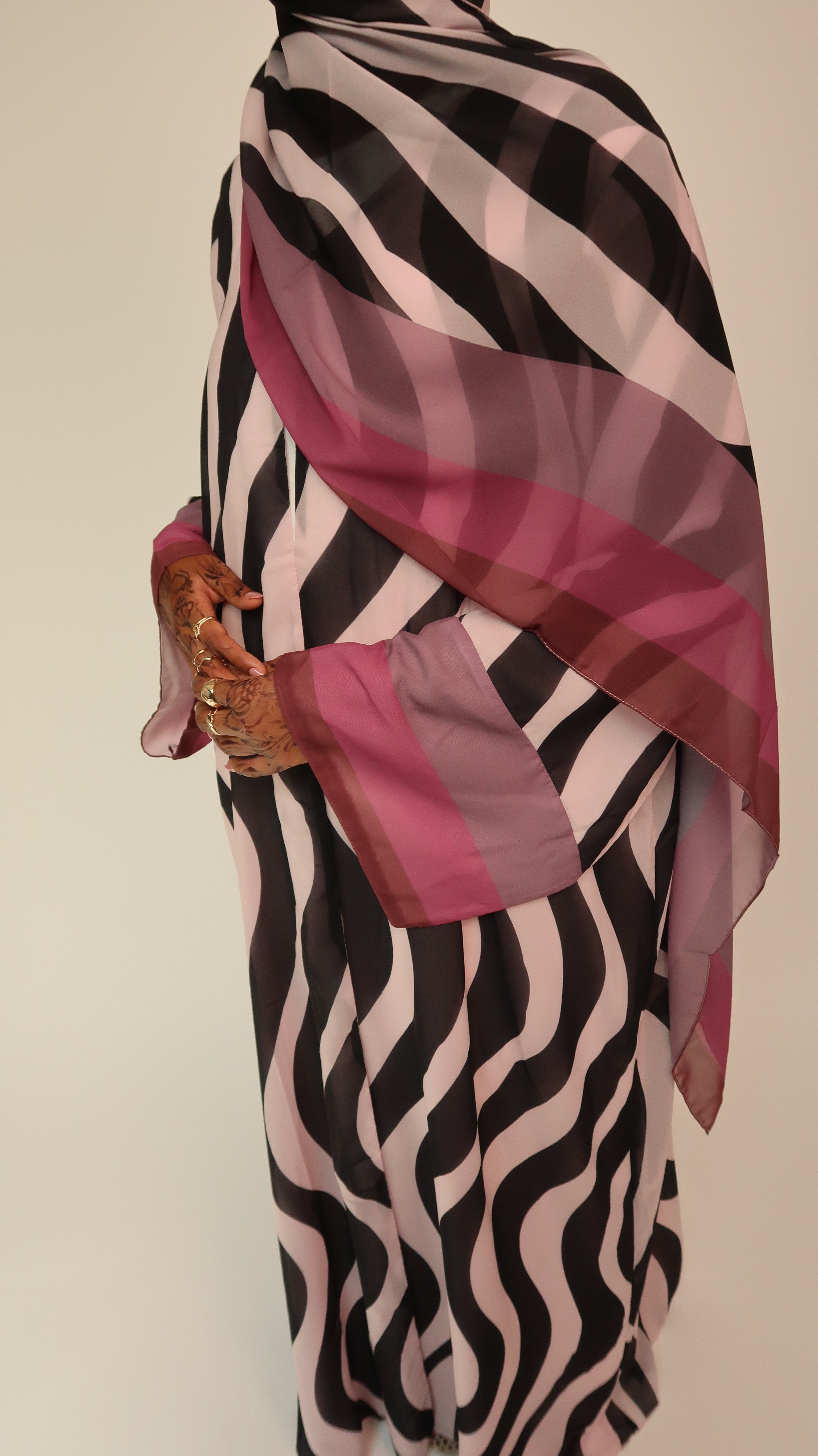 زهرة | Zuhrah - Blush Striped